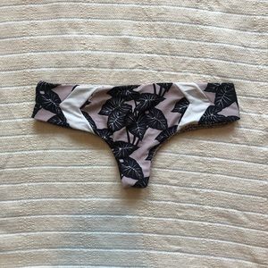 Black Elephant Mentawai Bottom